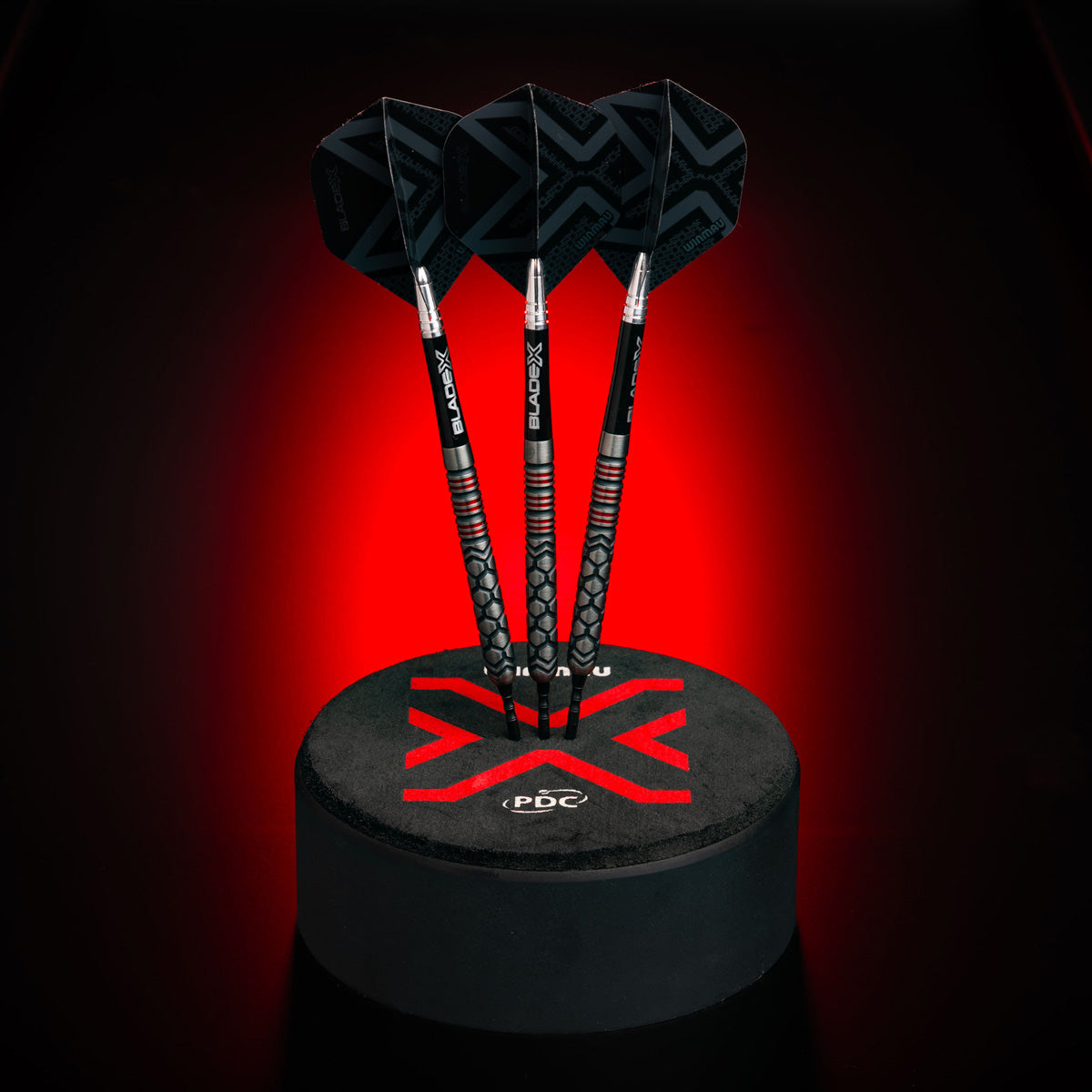 Winmau Blade X Prism Delta Metallic Black Dart Flights