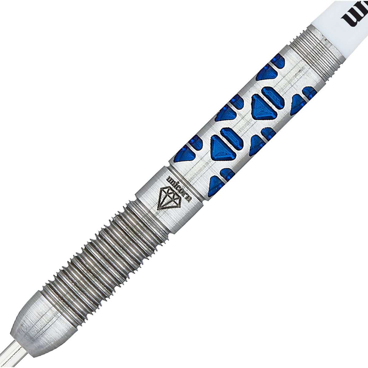 Ian White Phase 2 Maestro Steel Tip Darts close up image showing detailed grip patterns, machining, coating, and precision craftsmanship